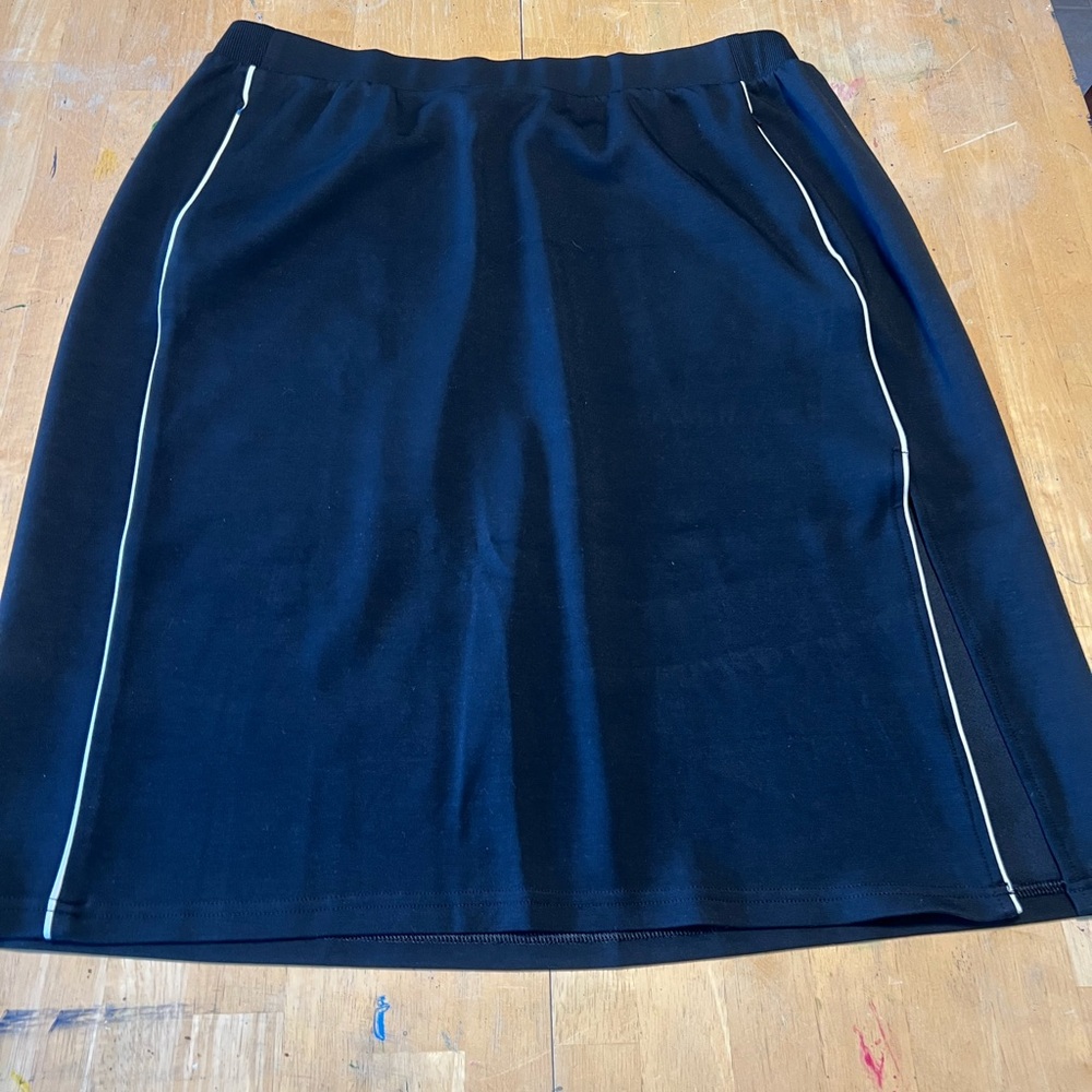 Offline by aerie midi athleisure slit skirt